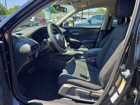 New 2027 Honda HR-V LX image 10