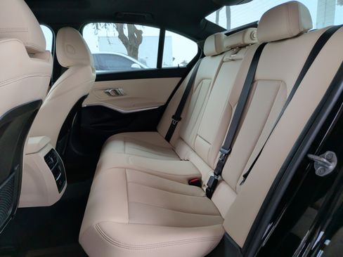 Certified 2023 BMW 330i Sedan w/ Premium Package image 32