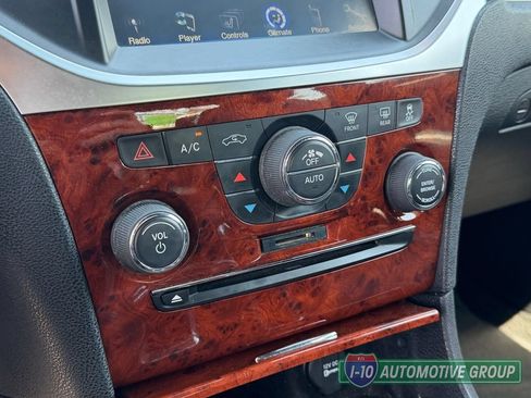 Used 2012 Chrysler 300 Limited RWD image 25