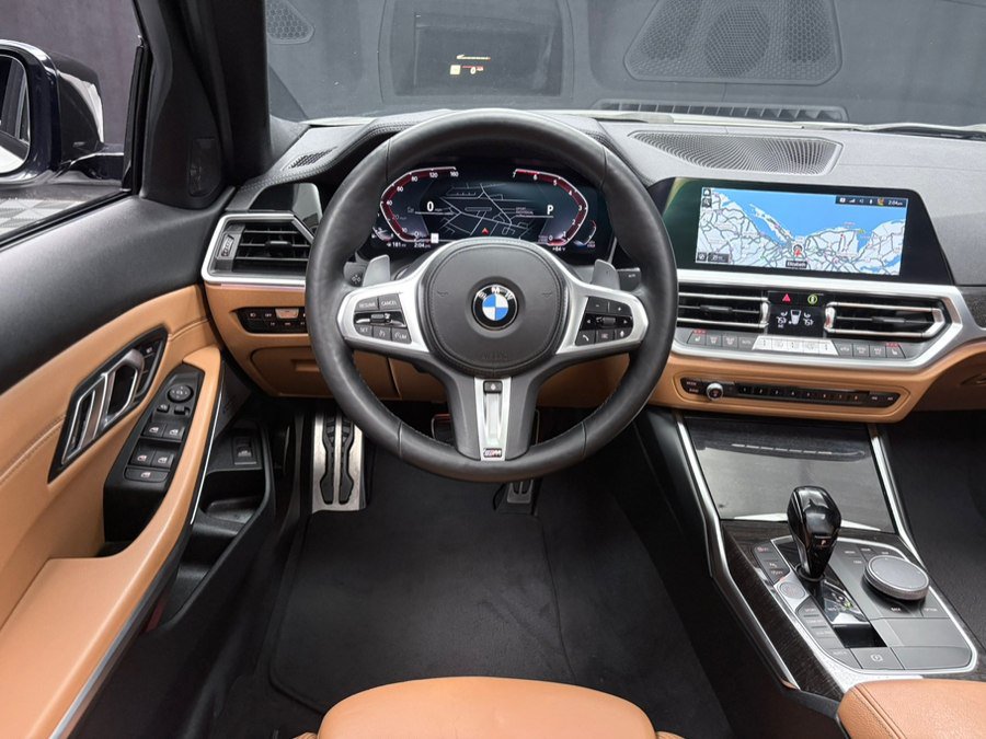 Used 2021 BMW 330i xDrive  w/ M-Sport Package w/ M Sport Package AWD/4WD image 39