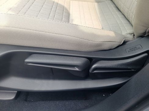 New 2026 Honda HR-V LX image 14