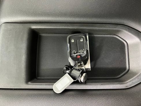 Used 2019 GMC Sierra 1500 SLE w/ SLE Value Package AWD/4WD image 35