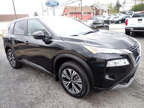 Used 2023 Nissan Rogue SV image 8