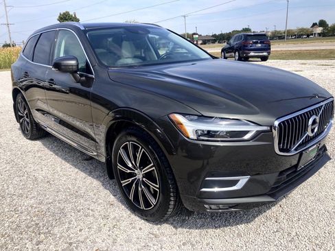 Used 2020 Volvo XC60 T5 Inscription image 4