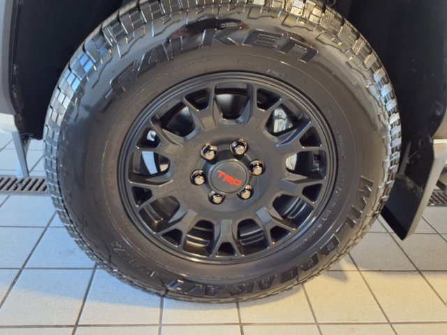 Used 2026 Toyota 4Runner TRD Off-Road Premium AWD/4WD image 25