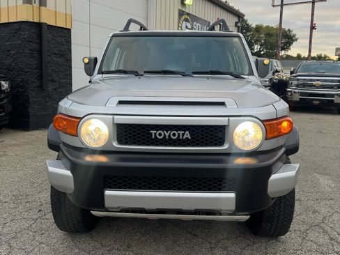 Used 2008 Toyota FJ Cruiser 4WD image 8