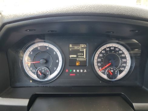 Used 2022 RAM 1500 Classic SLT image 24