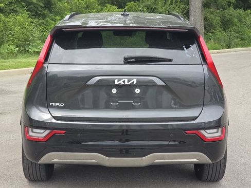 Used 2023 Kia Niro Wave w/ Wave Preserve Package FWD image 16