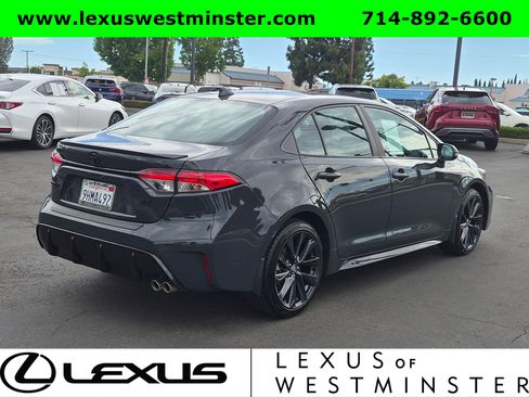 Used 2023 Toyota Corolla SE w/ SE Premium Package FWD image 9