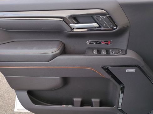 New 2025 GMC Sierra 1500 AT4 w/ AT4 Premium Package image 24