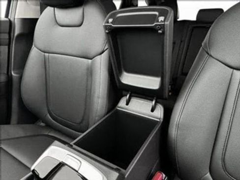 Used 2025 Hyundai Tucson SEL image 14