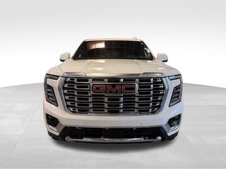 Certified 2025 GMC Yukon Denali video 2
