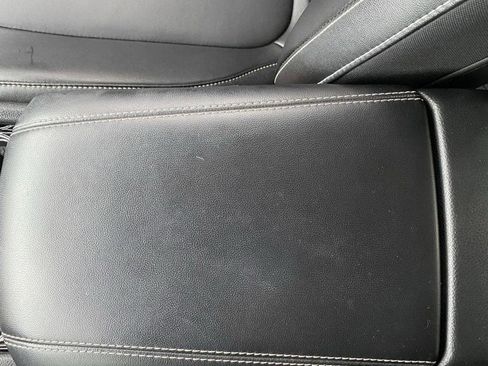 Used 2023 Jeep Grand Cherokee L Limited image 19