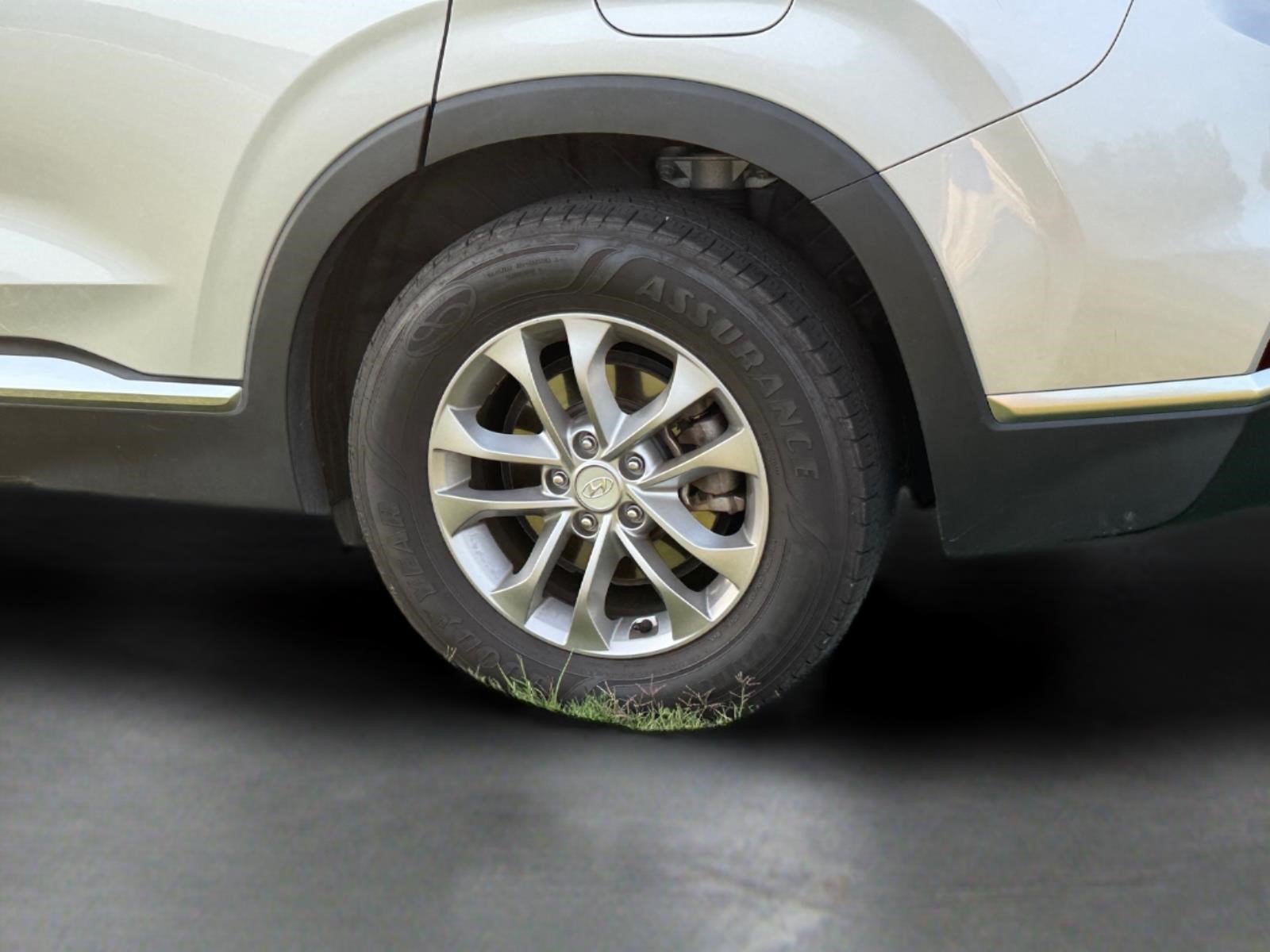 Used 2020 Hyundai Santa Fe SEL AWD/4WD image 23