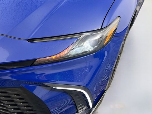 New 2026 Toyota Camry SE image 11