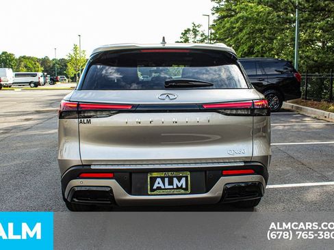 Used 2023 INFINITI QX60 Luxe w/ Cargo Package FWD image 10