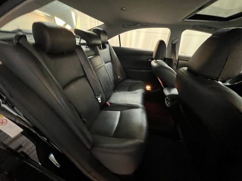 Used 2011 Lexus ES 350 image 24