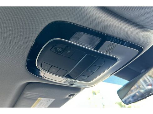 Used 2022 Hyundai Santa Fe SEL w/ Convenience Package image 24