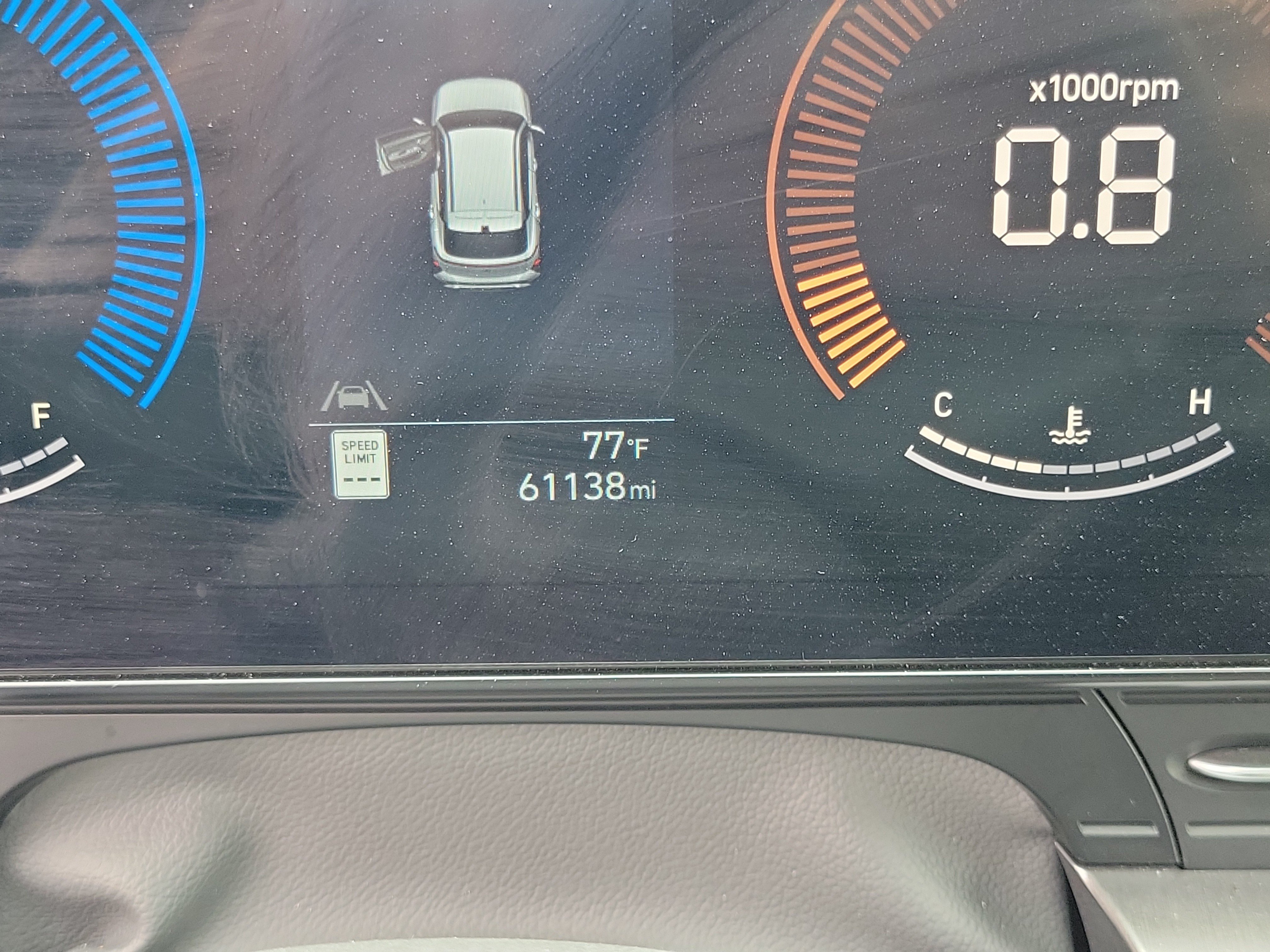 Used 2024 Hyundai Kona SEL AWD/4WD image 25
