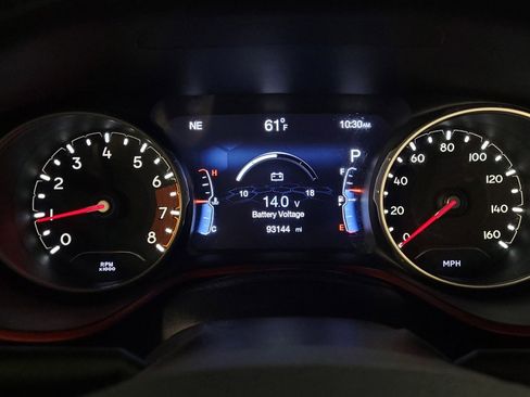 Used 2019 Jeep Compass Trailhawk image 23