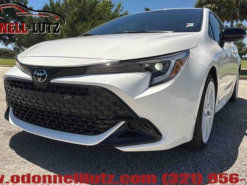 Used 2026 Toyota Corolla SE FWD image 7