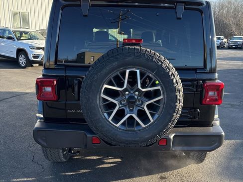 New 2026 Jeep Wrangler Unlimited Sahara image 6