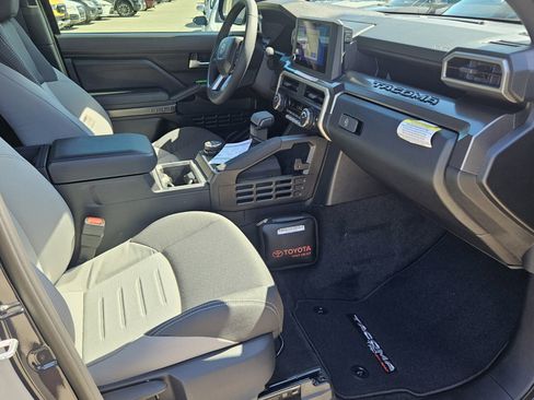 New 2025 Toyota Tacoma TRD Off-Road image 11