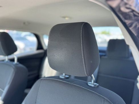 Used 2012 Ford Focus SE FWD image 13