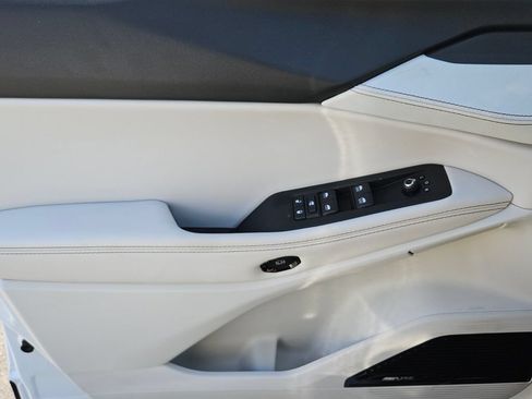 New 2026 Jeep Cherokee Limited AWD/4WD image 25
