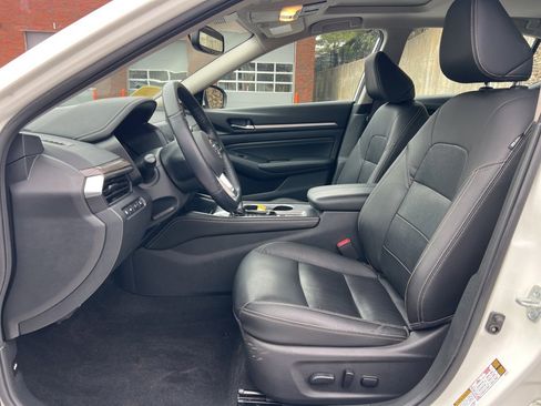 Used 2019 Nissan Altima 2.5 Platinum image 13