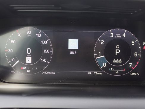 Used 2022 Land Rover Discovery Sport SE image 24