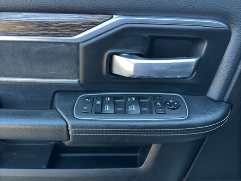 Used 2021 RAM 2500 Laramie image 19