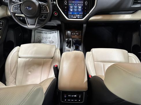 Used 2024 Subaru Ascent Limited w/ Technology Package image 23