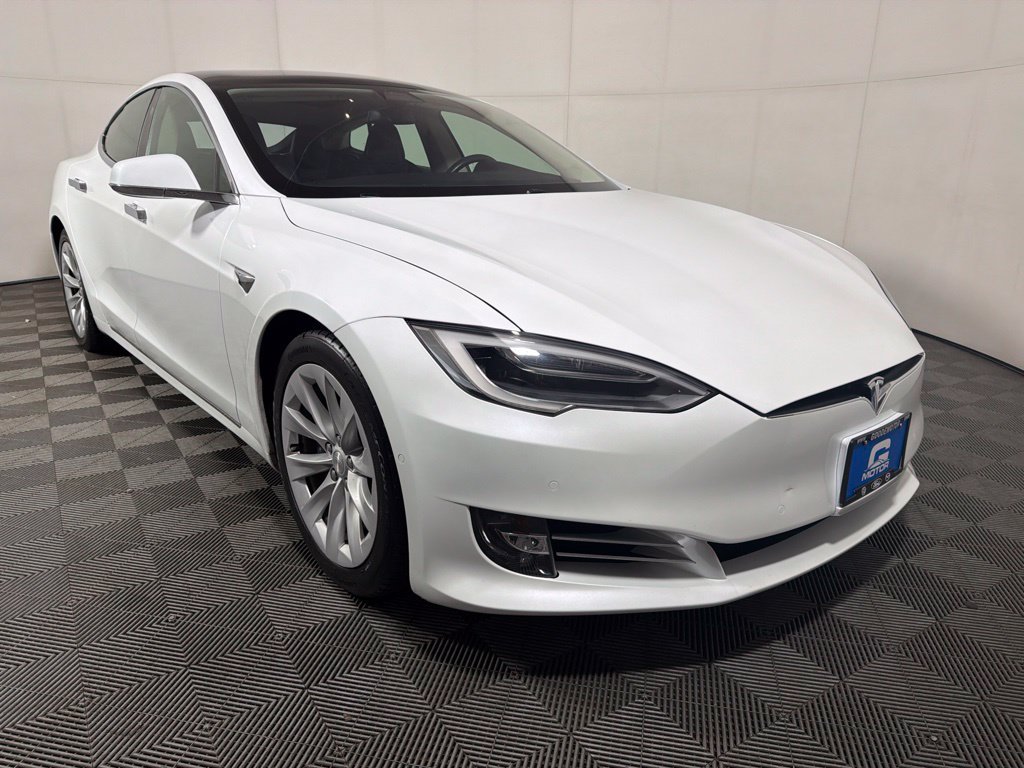 Used 2018 Tesla Model S 75D AWD/4WD image 2