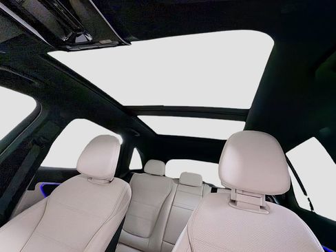 New 2026 Mercedes-Benz GLC 300 4MATIC image 15