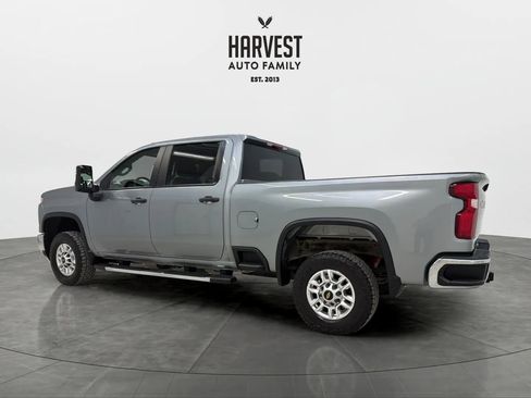 Used 2024 Chevrolet Silverado 2500 W/T w/ WT Convenience Package image 3