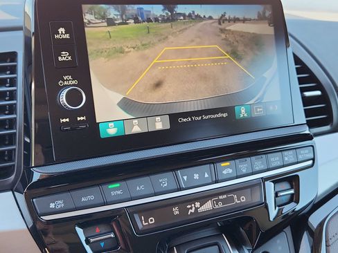 Certified 2026 Honda Odyssey Touring image 27