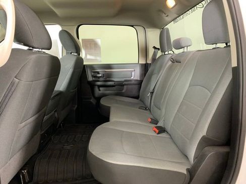 Used 2022 RAM 1500 Classic SLT w/ Protection Group AWD/4WD image 7