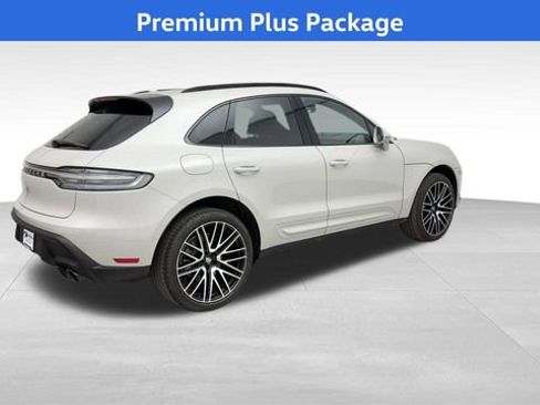 Used 2024 Porsche Macan AWD/4WD image 2