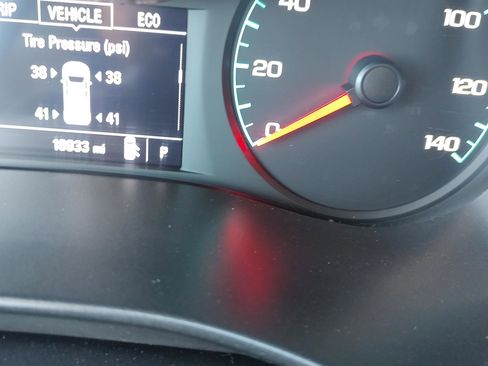 Used 2022 Chevrolet Colorado W/T w/ WT Convenience Package image 18