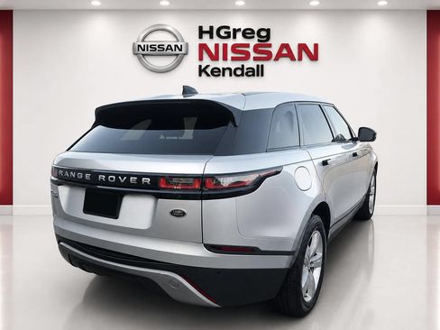 Used 2020 Land Rover Range Rover Velar S AWD/4WD image 4