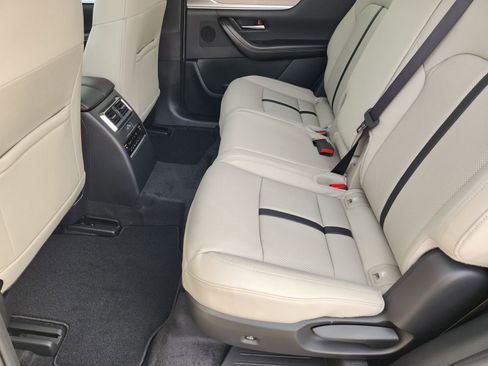 New 2026 MAZDA CX-90 3.3 Turbo w/ Preferred Package image 26