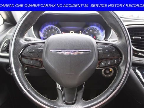 Used 2018 Chrysler Pacifica Limited w/ Advanced Safetytec Group image 36