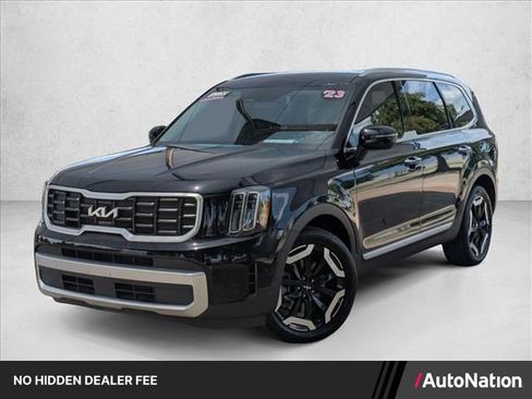 Used 2023 Kia Telluride S w/ S Sunroof Package FWD image 1
