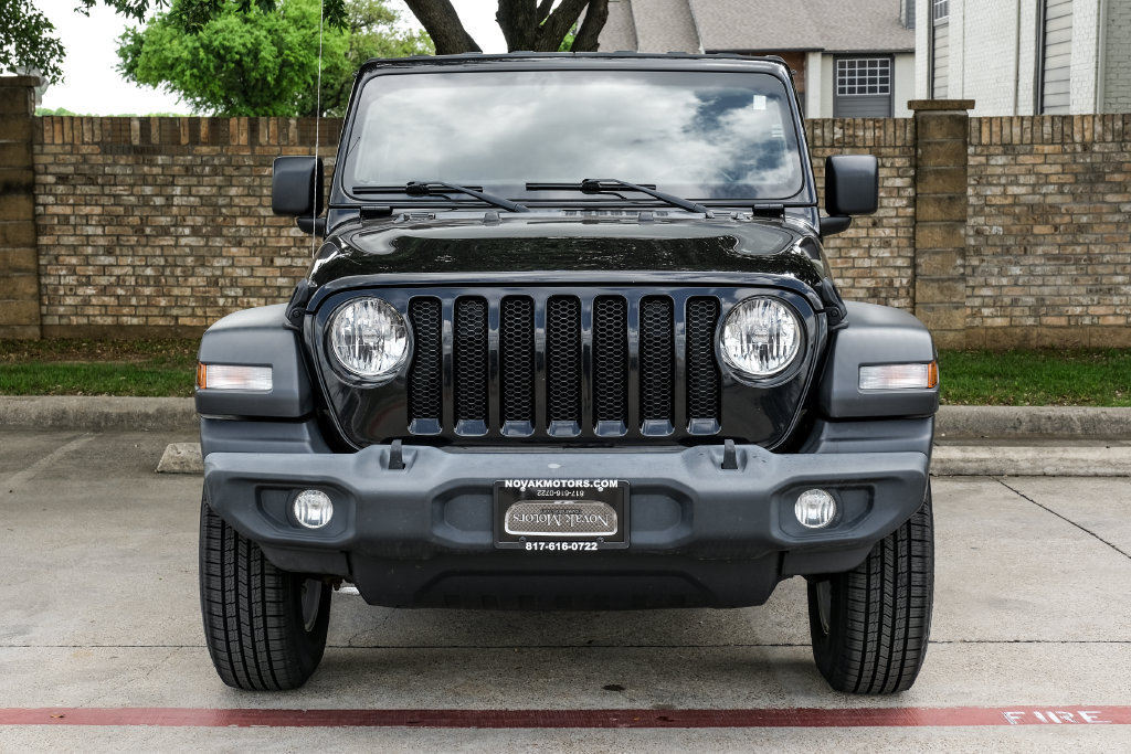 Used 2021 Jeep Wrangler Unlimited Sport AWD/4WD image 11