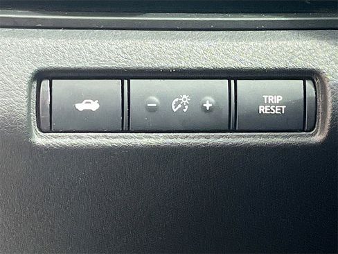 Used 2021 Nissan Altima 2.5 SR image 10