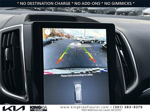 Used 2022 Ford Edge Titanium image 4