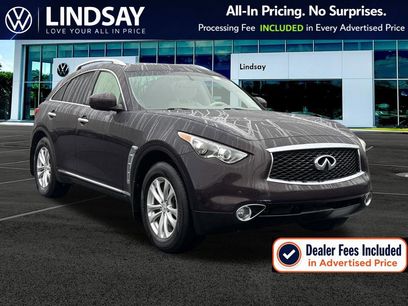 Used 2017 INFINITI QX70 AWD w/ Premium Package