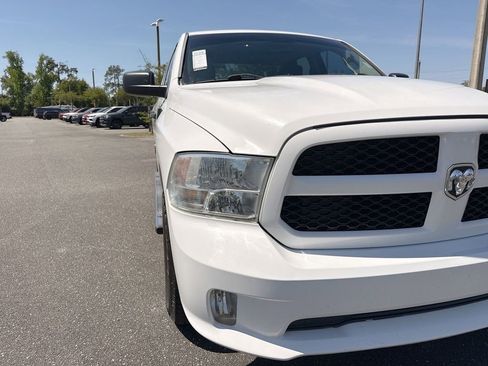 Used 2017 RAM 1500 Express RWD image 6