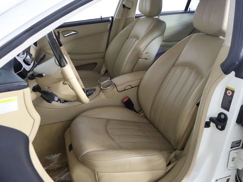 Used 2007 Mercedes-Benz CLS 550 image 26
